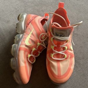 Nike Vapormax Shoes Women’s Size 7.5